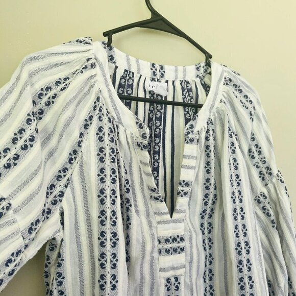 Velvet by Graham & Spencer Brandi Printed Peasant Blouse in Ocean Blue SZ M - Picture 4 of 7